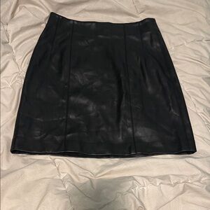 Versona Black Mini Skirt
